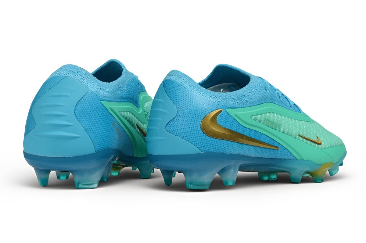 Nike Phantom GX III