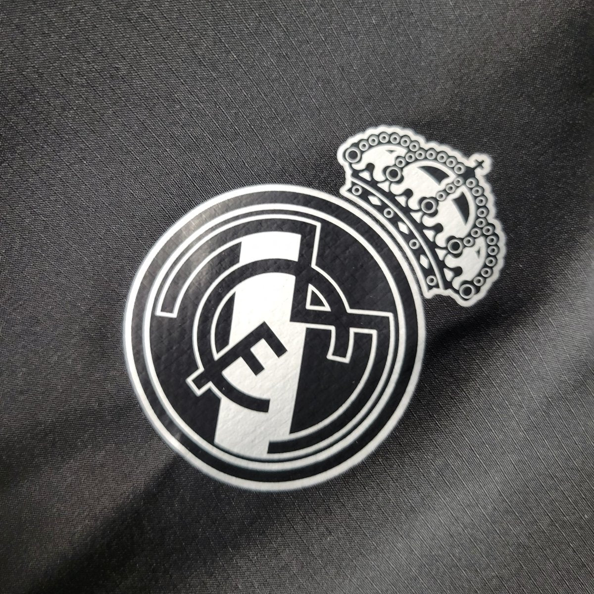 Jaqueta Corta-Vento Real Madrid II 2023/24