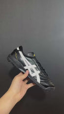 Asics Japan - Society